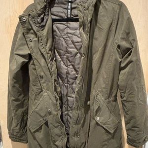 WOMANS DESGN LABS HOODED JACKET SIZE S/P